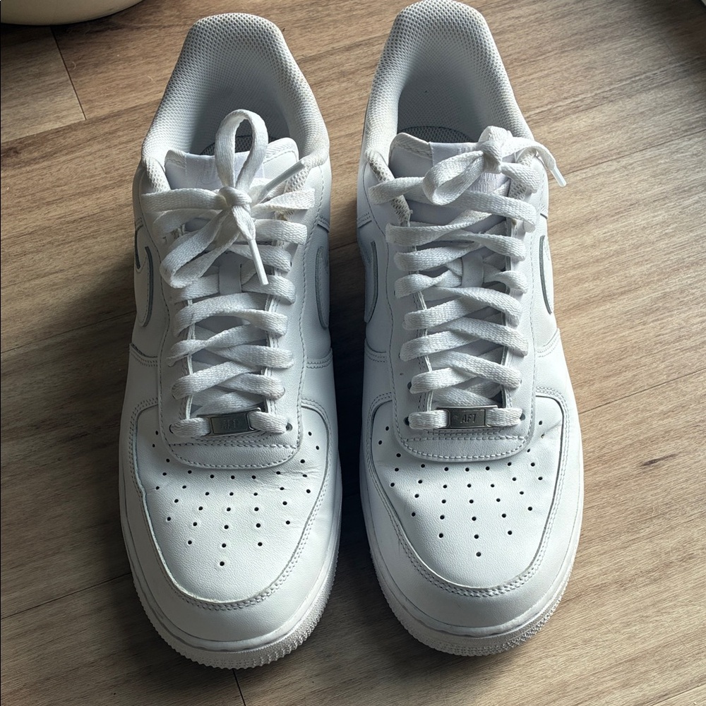 Nike Air Force’s 1 Sneakers